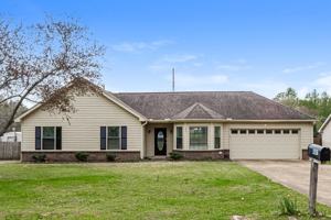 featured image of 6801 Bramble Ln