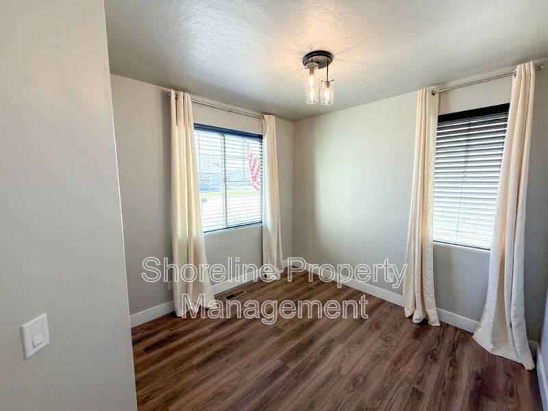 12913 S Salerno Ave - Photo 2 of 46