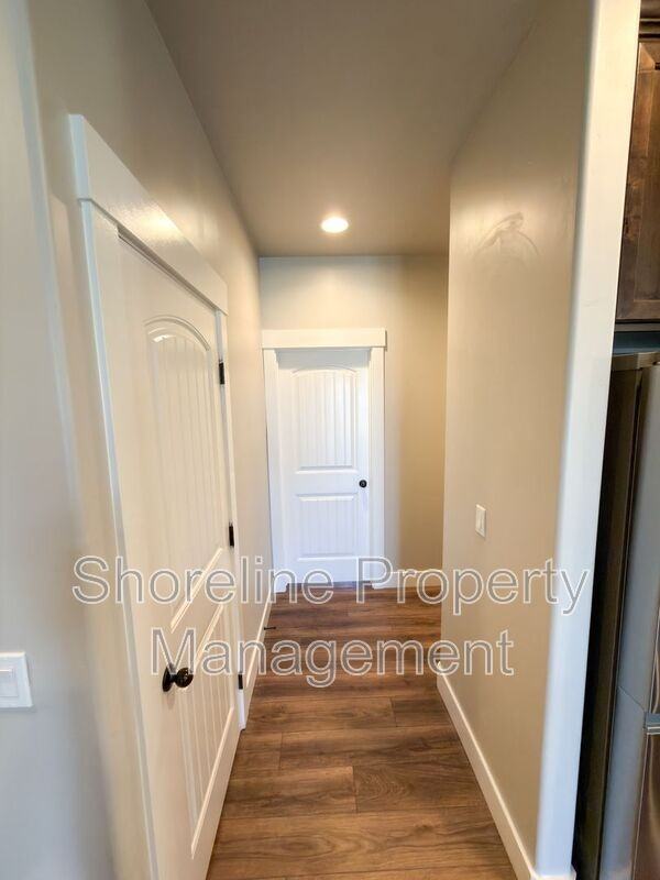 12913 S Salerno Ave - Photo 3 of 46