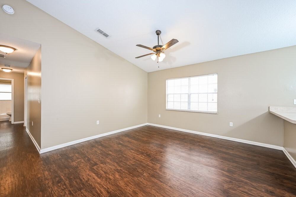 178 Dovetail Ct - Photo 3 of 16