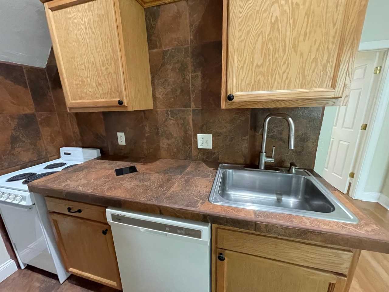 Stanton 5401 - Photo 3 of 11