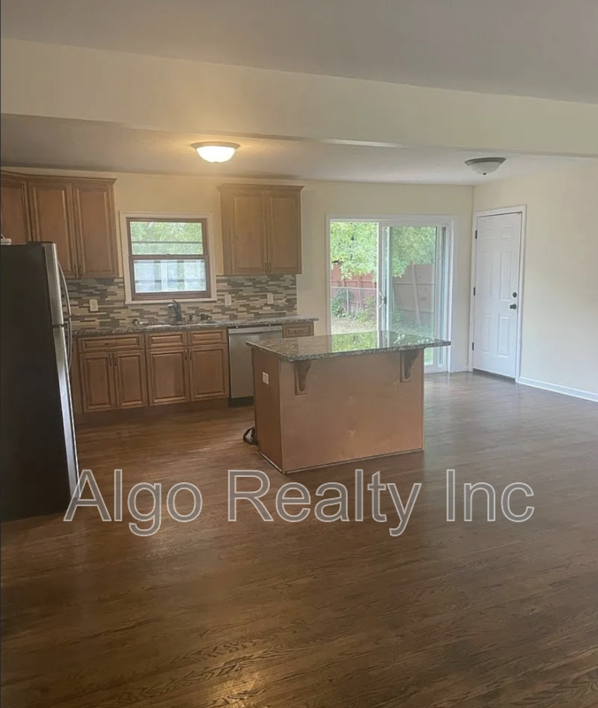 5109 48th Ave N - Photo 2 of 11