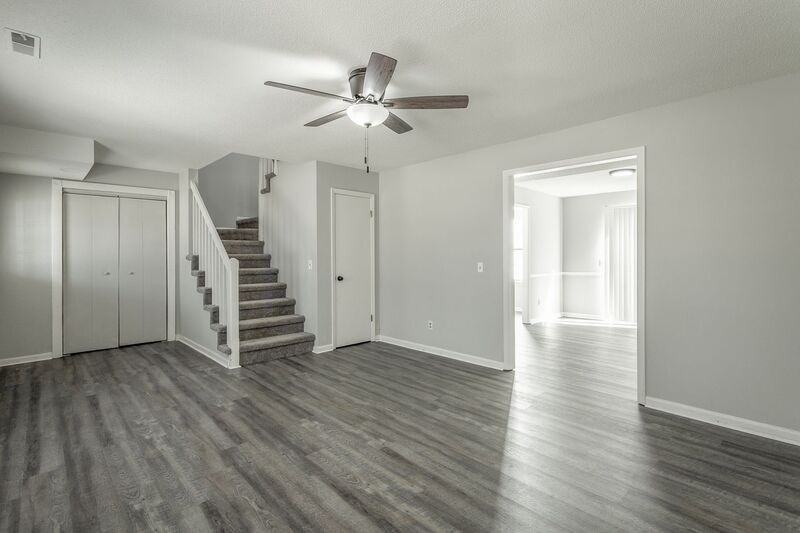 1434 Stratton Place Dr #B - Photo 2 of 28