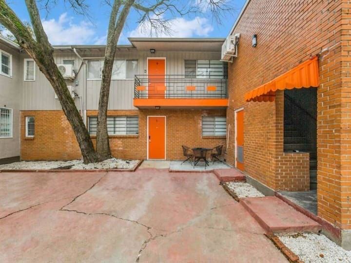 Stanford (4202) - Photo 7 of 10