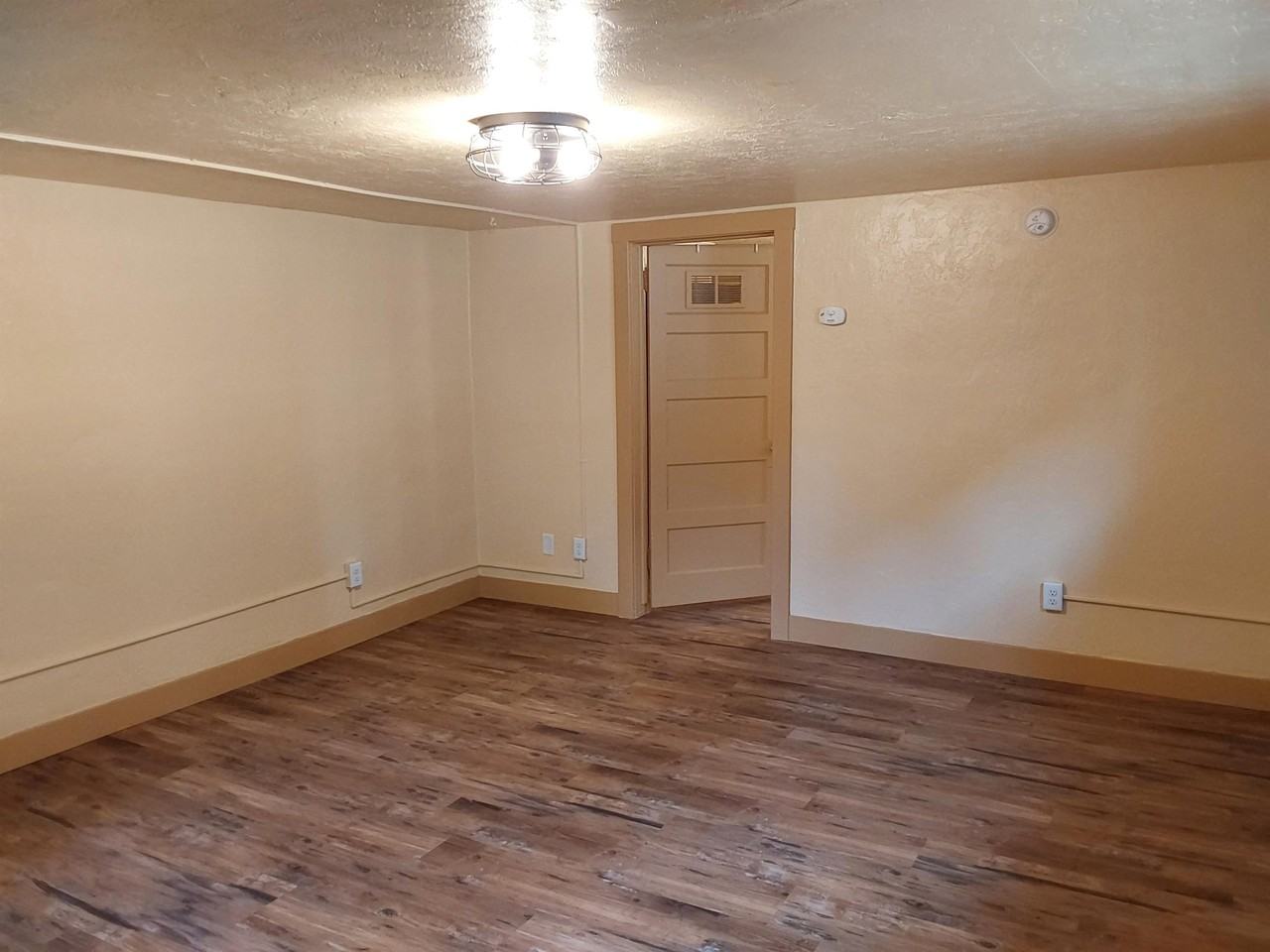2018 10th Avenue - Photo 3 of 9