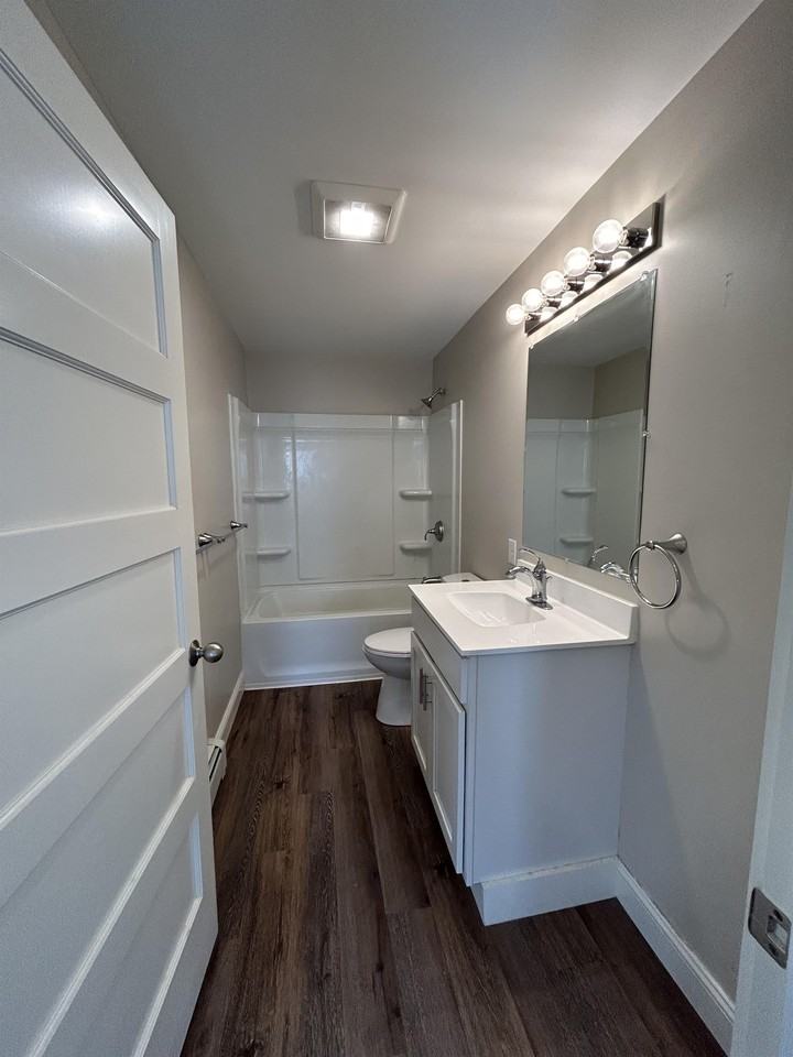 77 Merrifield Street - Photo 5 of 16