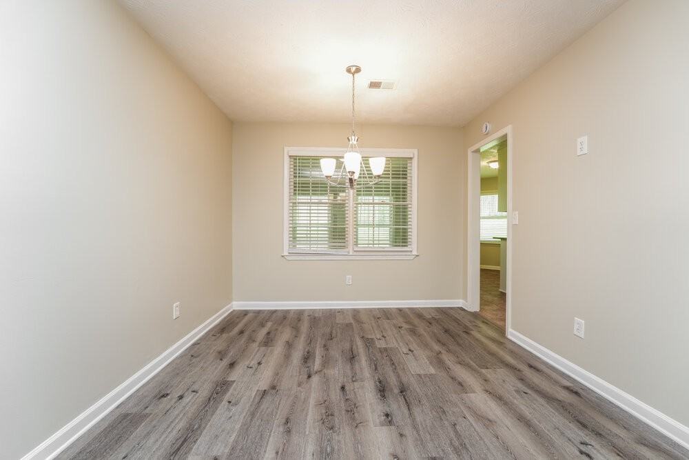 1477 Cherry Hill Rd Sw - Photo 5 of 16