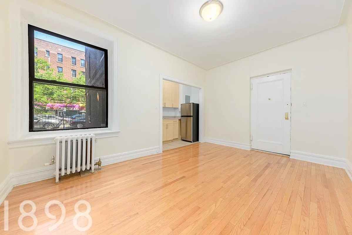 47-05 45th Street #E3 - Photo 2 of 4