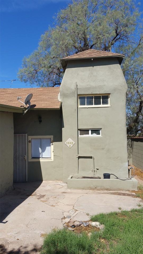 Park Apartments - Photo 2 of 18