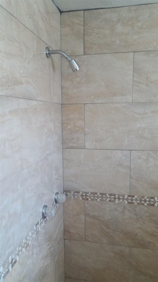 Park Apartments - Photo 7 of 18