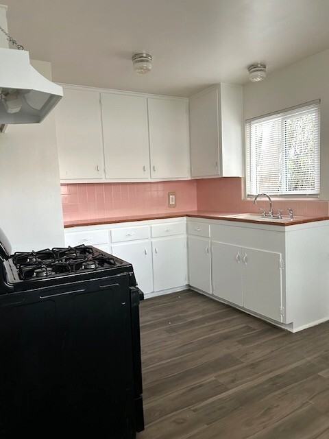 207 East E Street - Photo 2 of 7