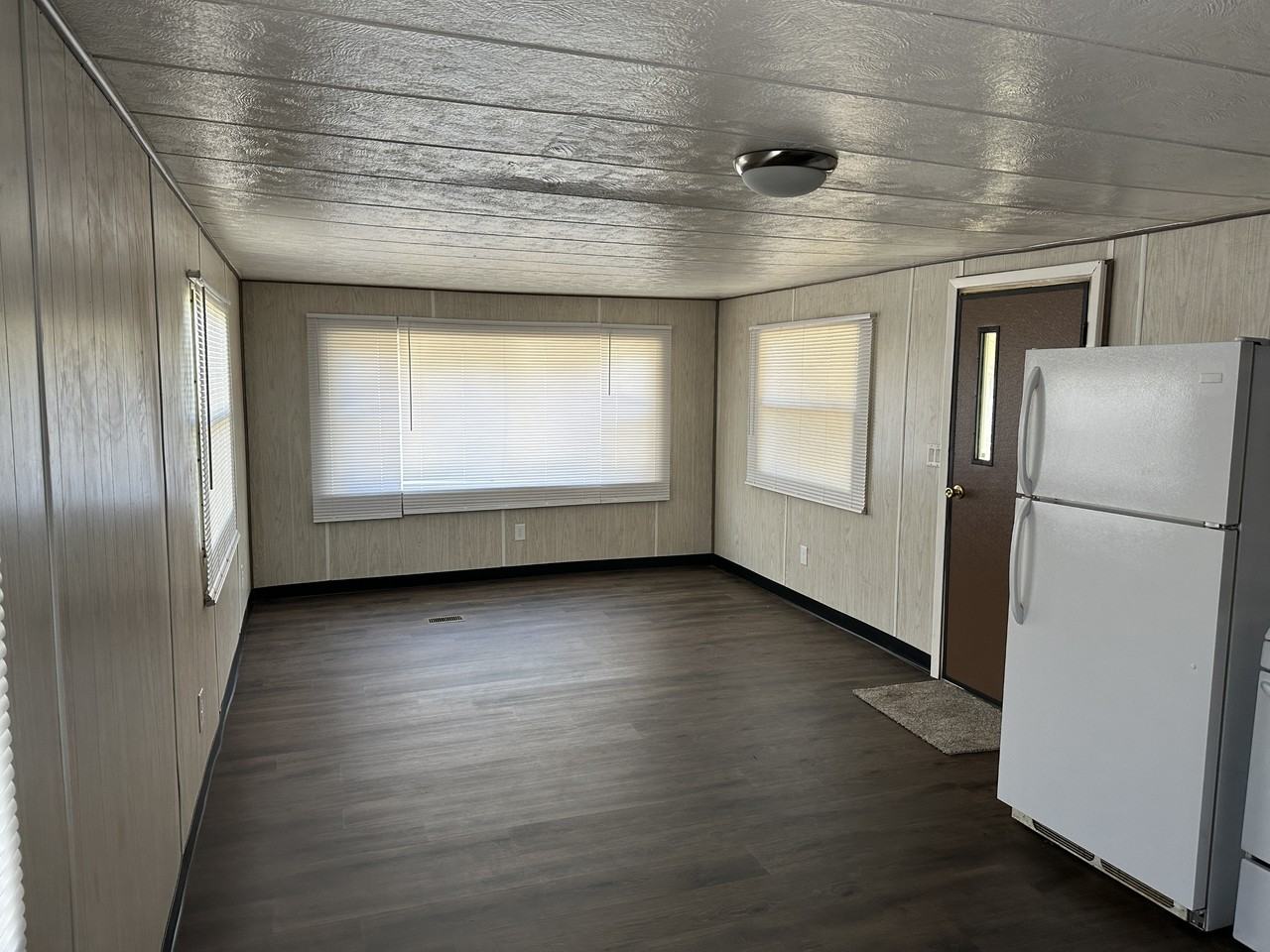 Evergreen Apartment Homes - Photo 3 of 7