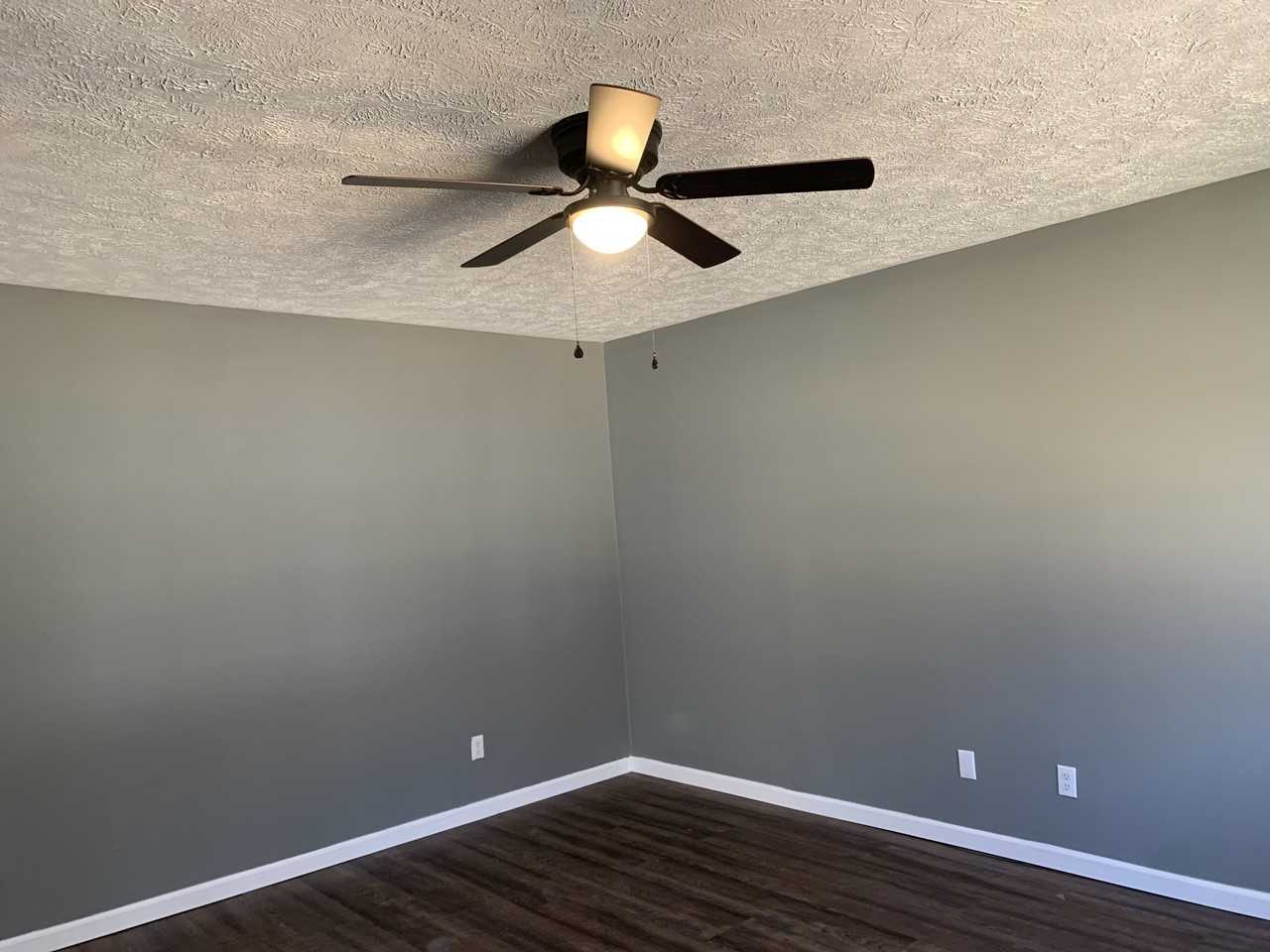 New 504 Johnson Street A - Photo 2 of 8