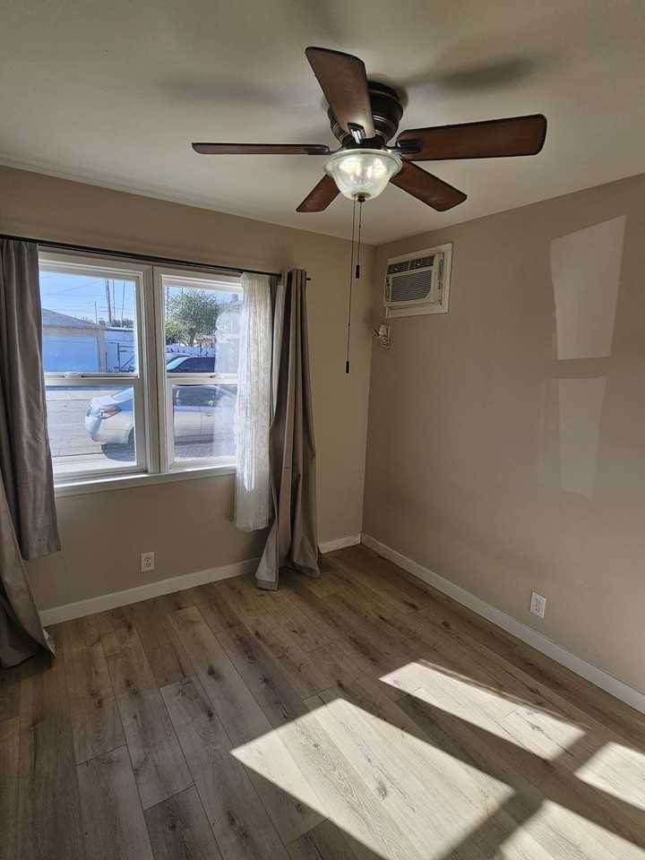 Lake/Linden - Photo 4 of 24