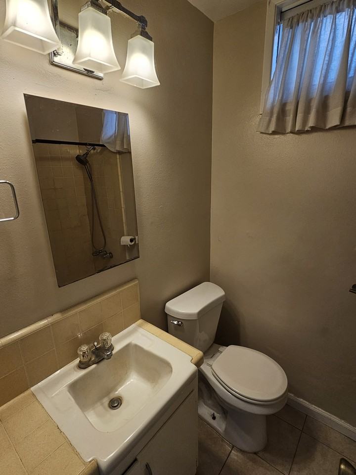 Lake/Linden - Photo 7 of 24