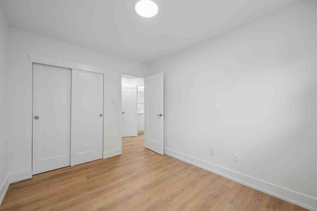 10 Glenbrook Drive - Photo 3 of 17