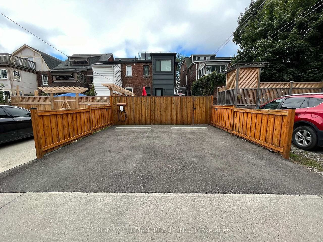 29 Brookmount Road #Main - Photo 6 of 14