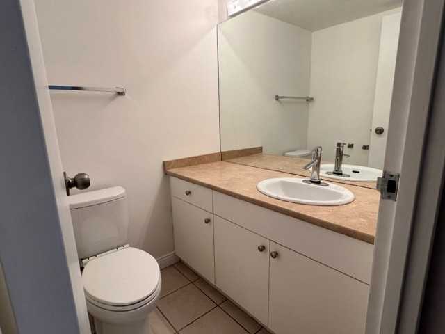 2024 Fullerton Avenue #701 - Photo 7 of 14