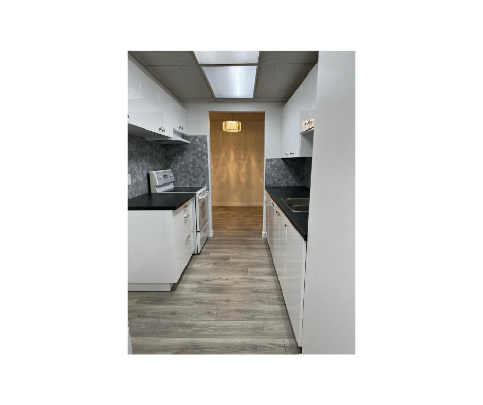 2024 Fullerton Avenue #701 - Photo 5 of 14