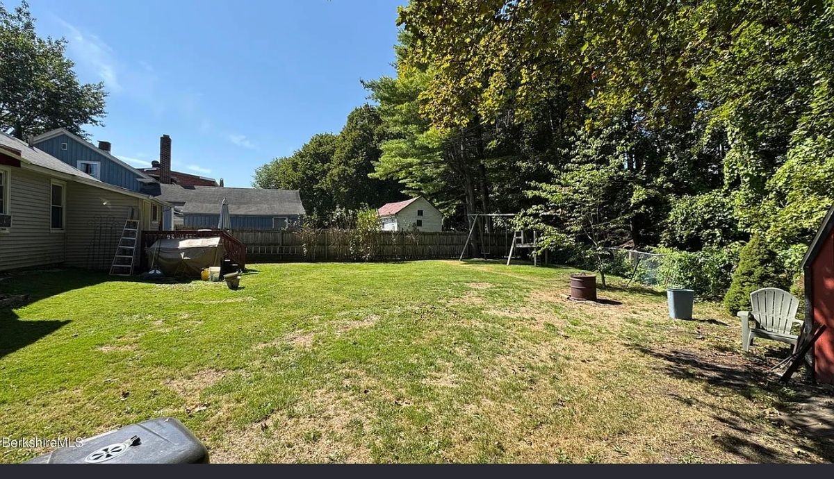 98 Columbia St - Photo 2 of 21