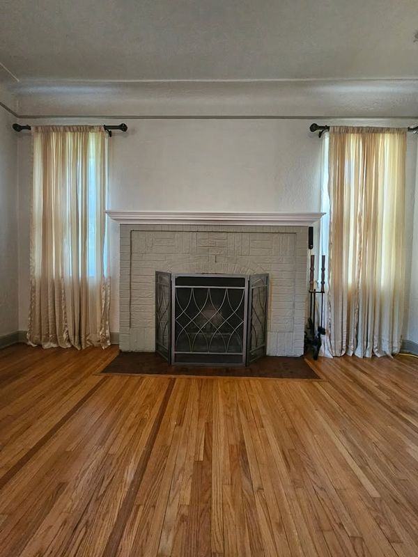 5224 Bloomington Ave - Photo 4 of 11