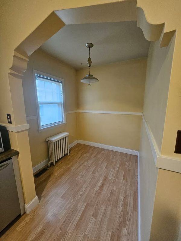 5224 Bloomington Ave - Photo 5 of 11