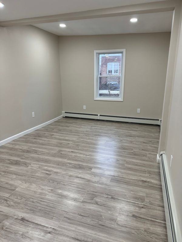 7506 4th Ave ##2 - Photo 6 of 15