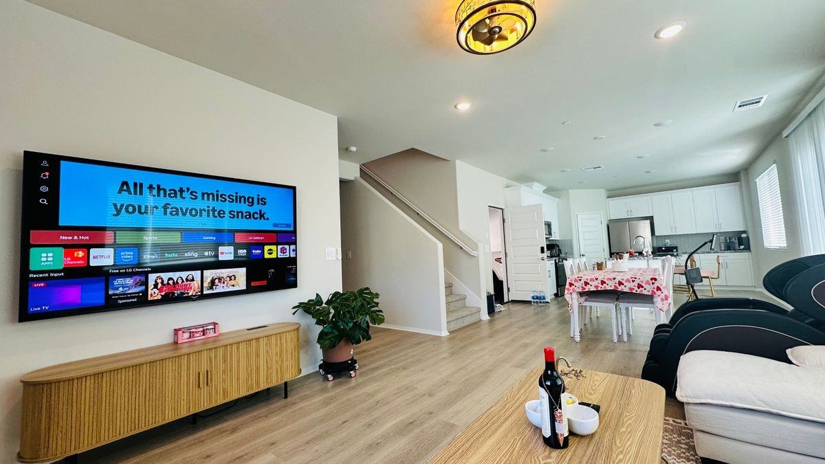 1121 Tropic Ct - Photo 4 of 26