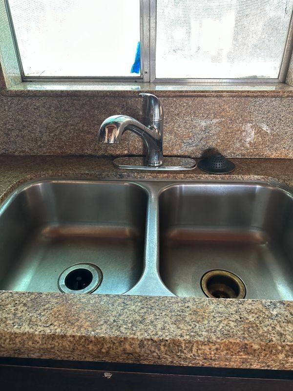 200 E Country Club Blvd - Photo 6 of 14