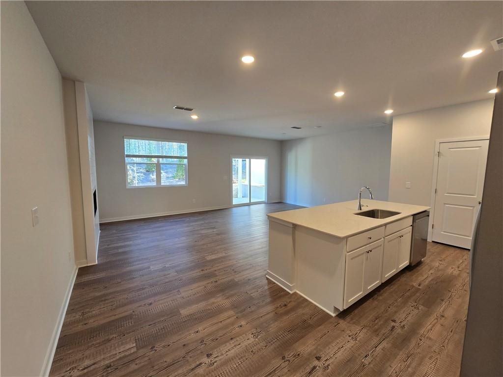 7345 Mulberry Trace Ln - Photo 3 of 16