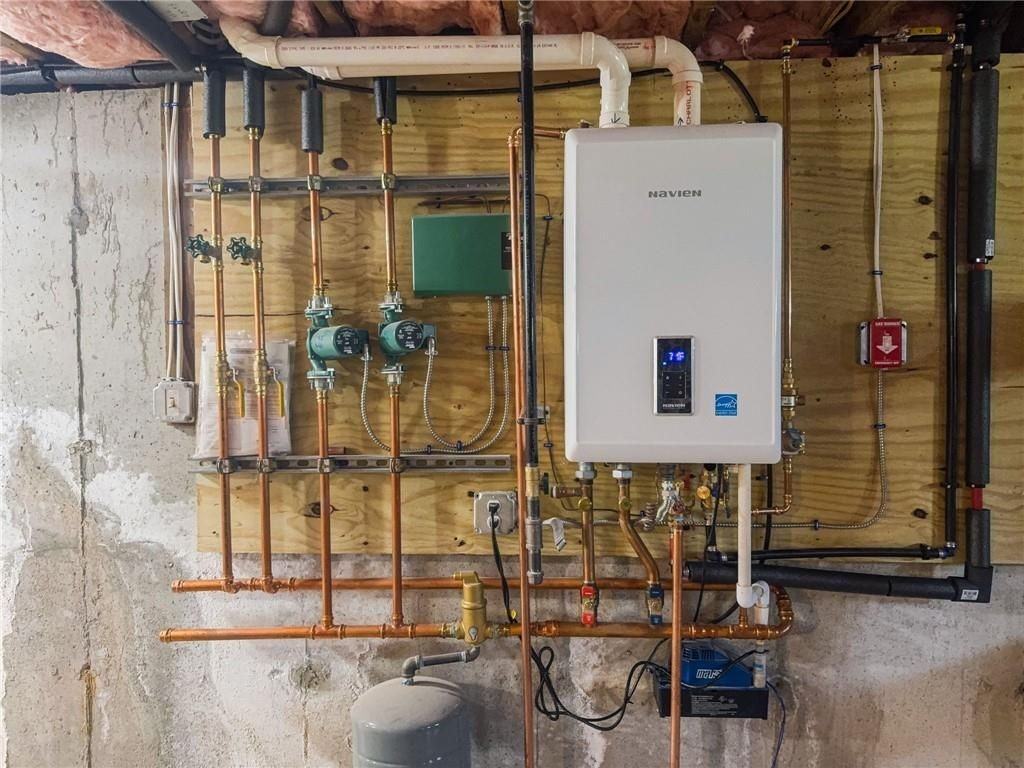 9 Woodlund Ave - Photo 5 of 48