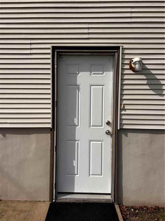 24 Lewis St - Photo 2 of 17