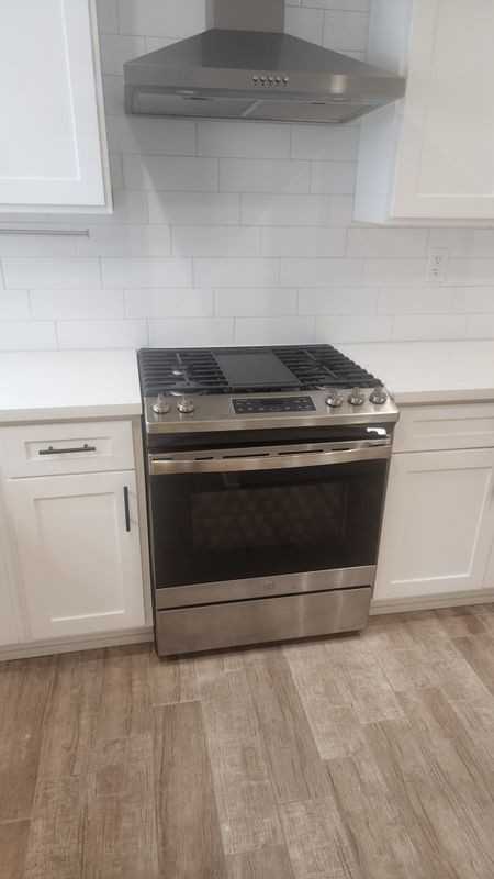 6069 Comey Ave - Photo 4 of 12