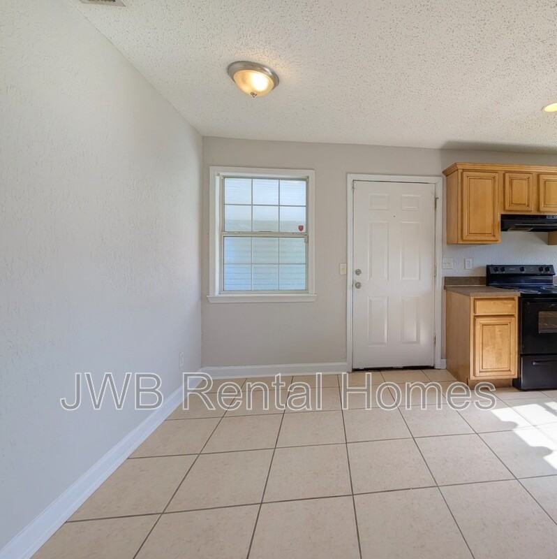 8532 Buckingham Rd - Photo 4 of 17