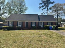 419 Victoria Dr - Photo 1 of 1