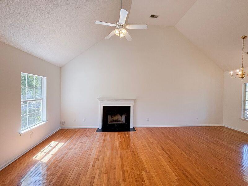 118 Sea Cotton Cir - Photo 3 of 26