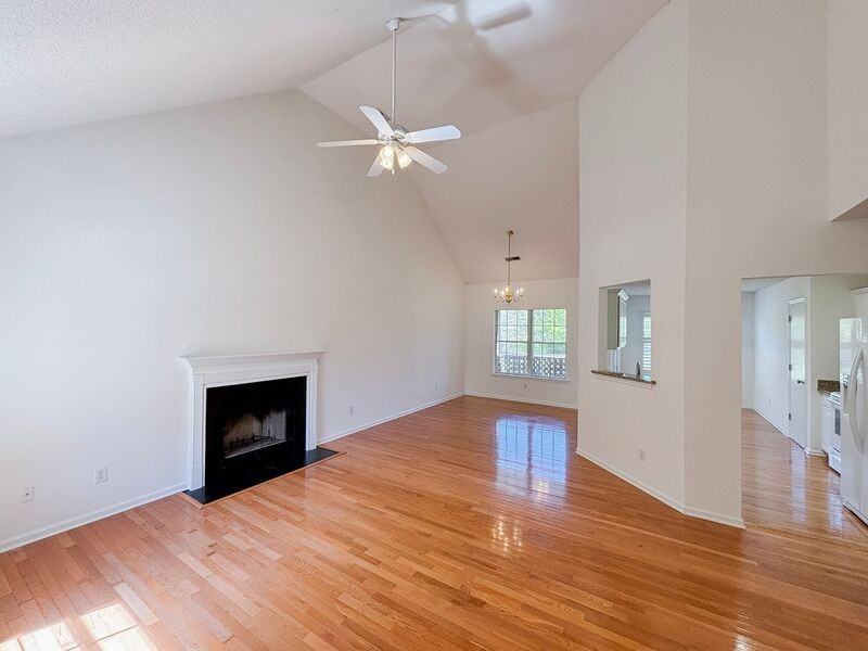 118 Sea Cotton Cir - Photo 4 of 26