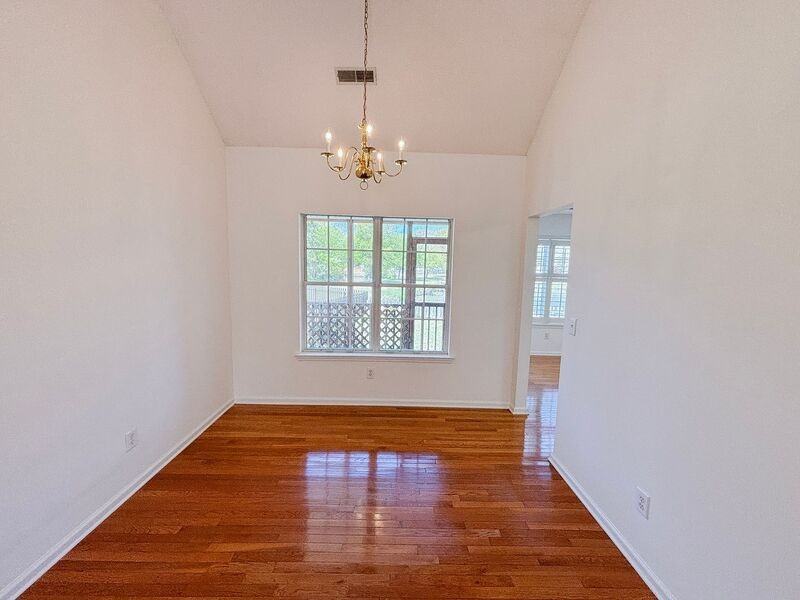 118 Sea Cotton Cir - Photo 5 of 26