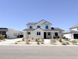 featured image of 632 W Cypress Umber Dr