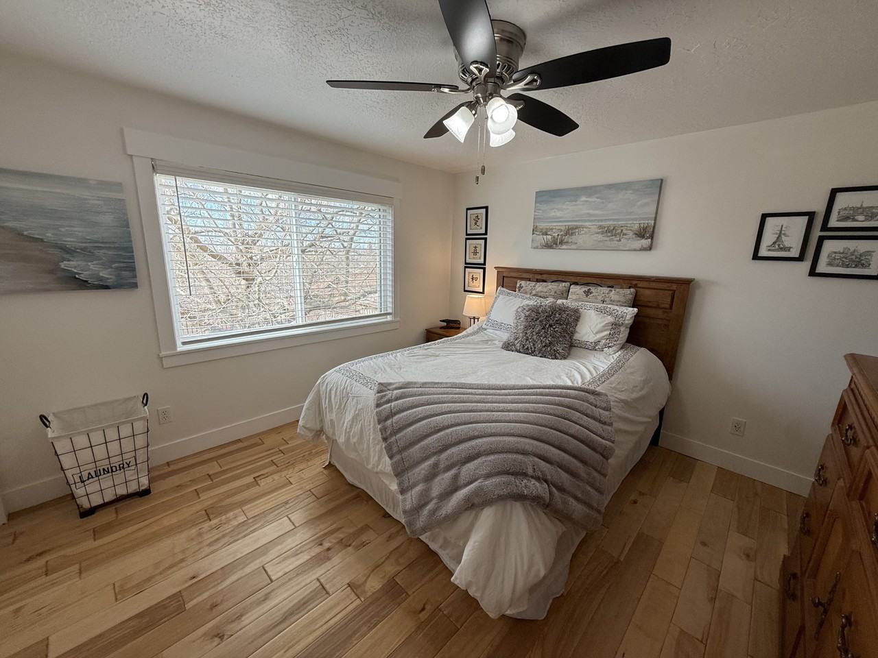 34 Se - Photo 3 of 22