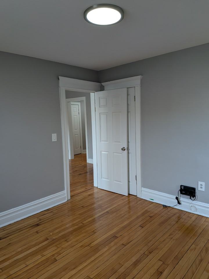 307-317 William St Apartments - Photo 5 of 11
