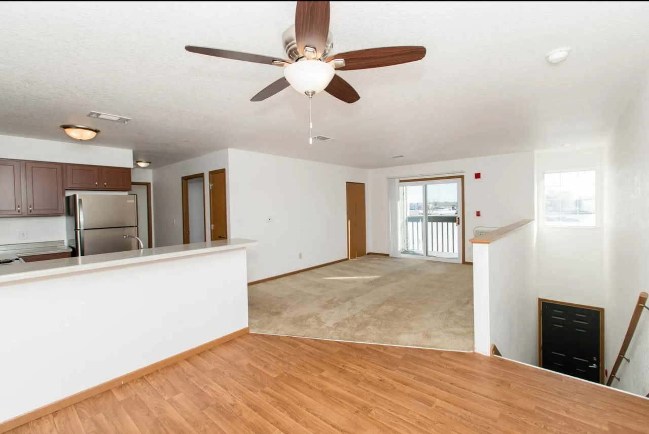 3405 Logan Drive - Photo 5 of 9