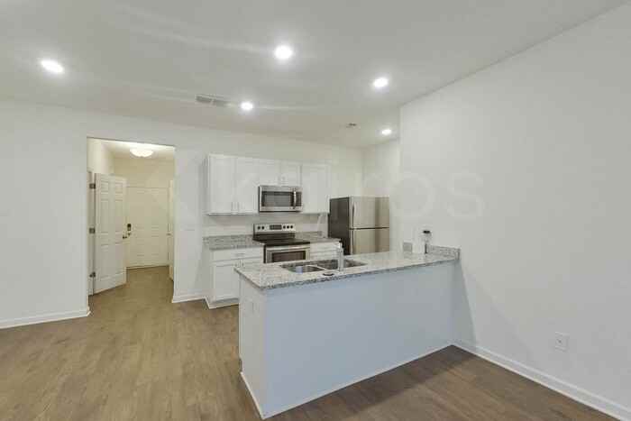 137 Dudley Way Sw - Photo 4 of 21