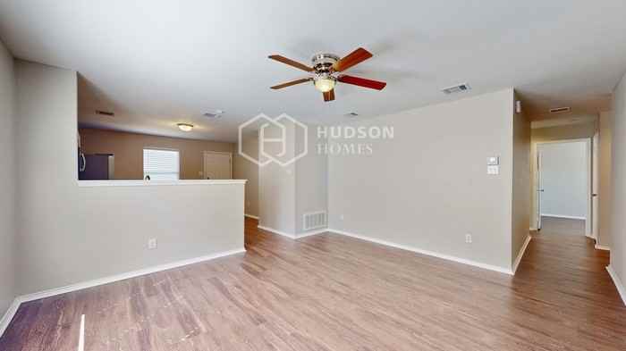 852 Poncho Ln - Photo 6 of 25