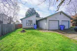 14117 Se 9th St #B - Photo 1 of 1