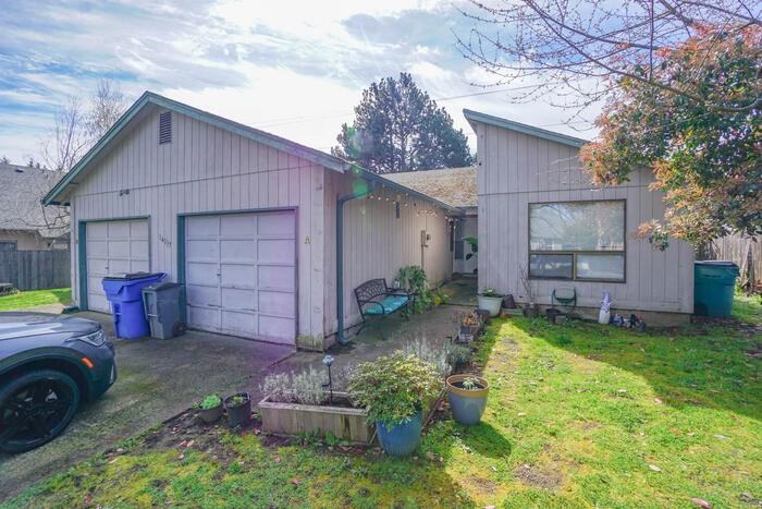 14117 Se 9th St #B - Photo 6 of 43