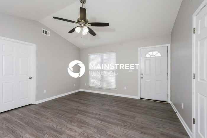 10106 Greenfield Woods Cir - Photo 6 of 16