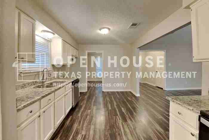 3416 Lilac Ln - Photo 7 of 18