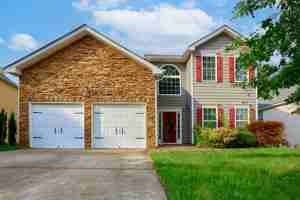 featured image of 955 Pebble Creek Trl