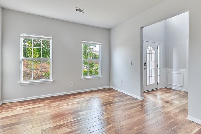 955 Pebble Creek Trl - Photo 6 of 45